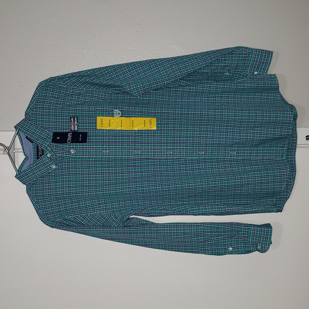 Chaps long sleeve button down shirt